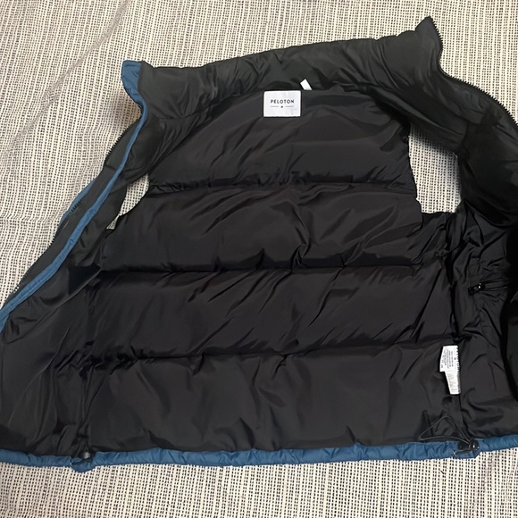 peloton puffer vest unisex - Picture 4 of 6